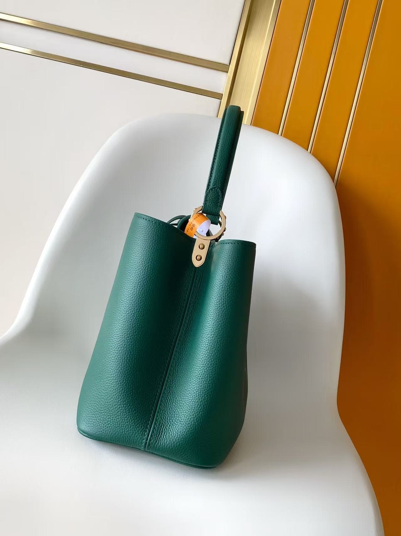 2026 LV Capucines Souple Handbag M26266 Size:38*23*16 cm