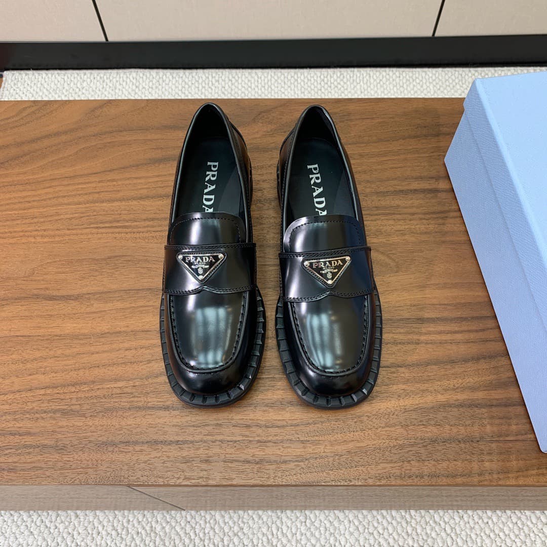 2026 Prada Shoes