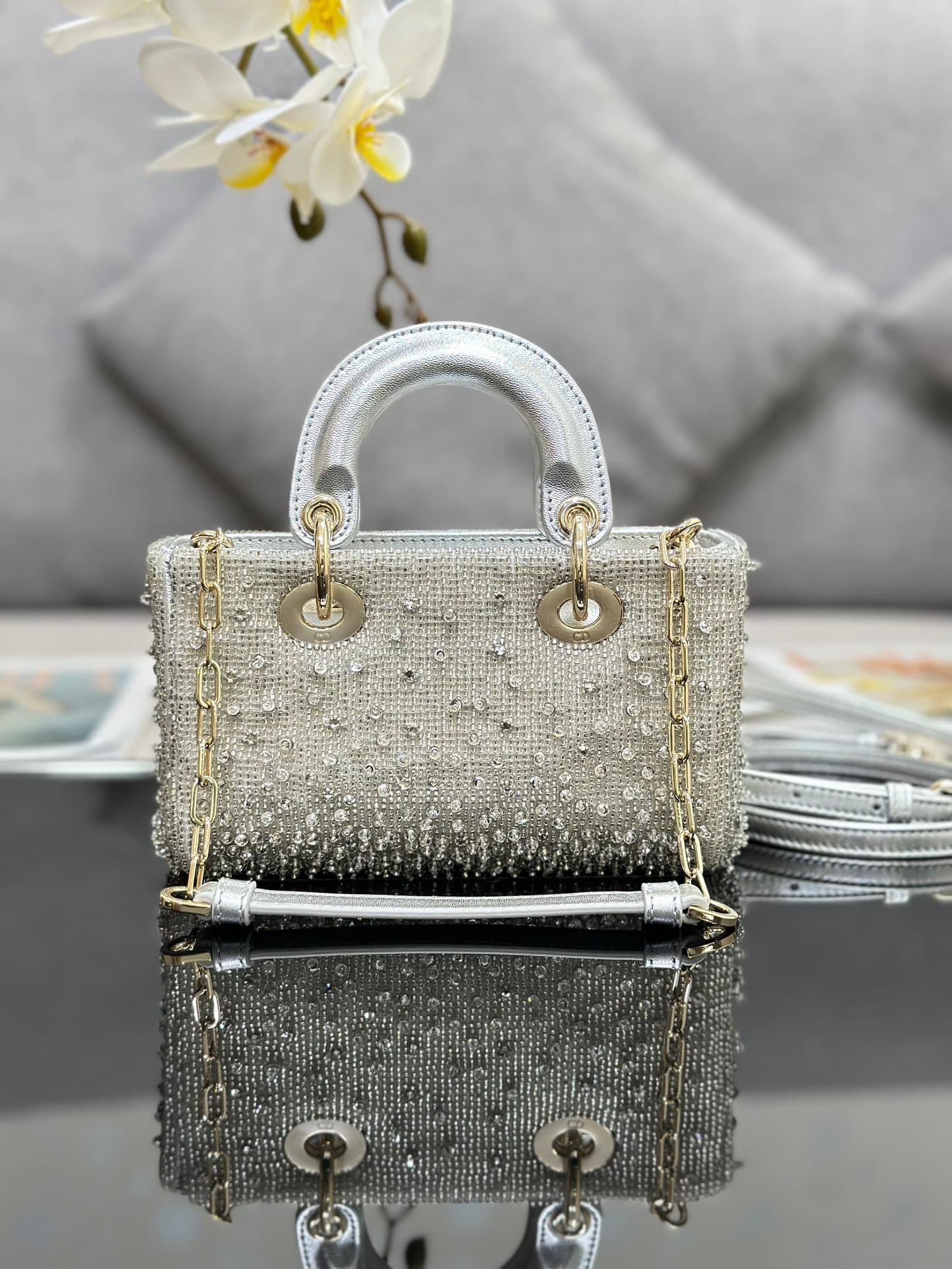 2026 Lady D-Joy Mini Handbag Size:16*9*5 cm