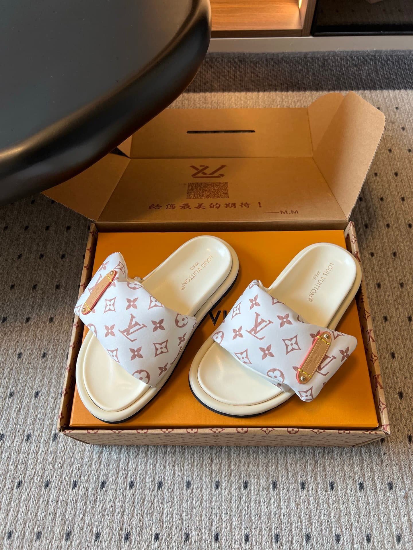 2026 LV Women Slippers