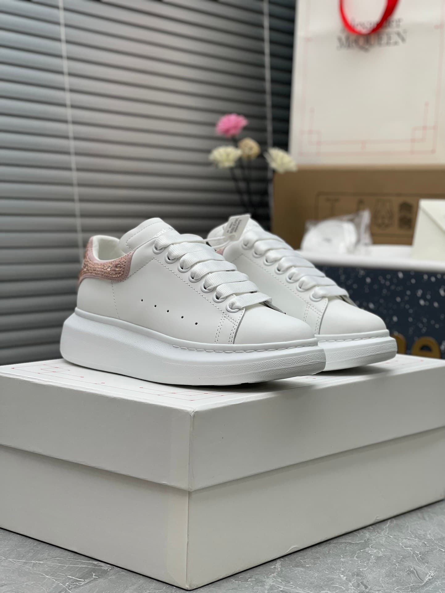 2026 Alexander McQueen Men and Women Shoes