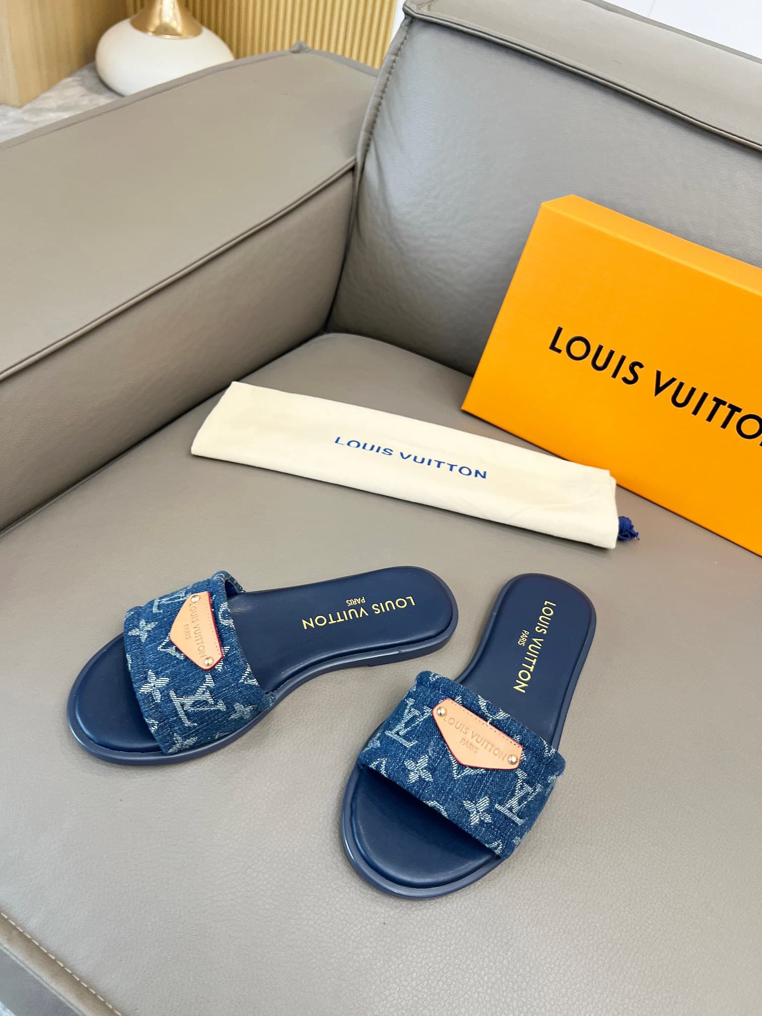 2026 LV Women Slippers
