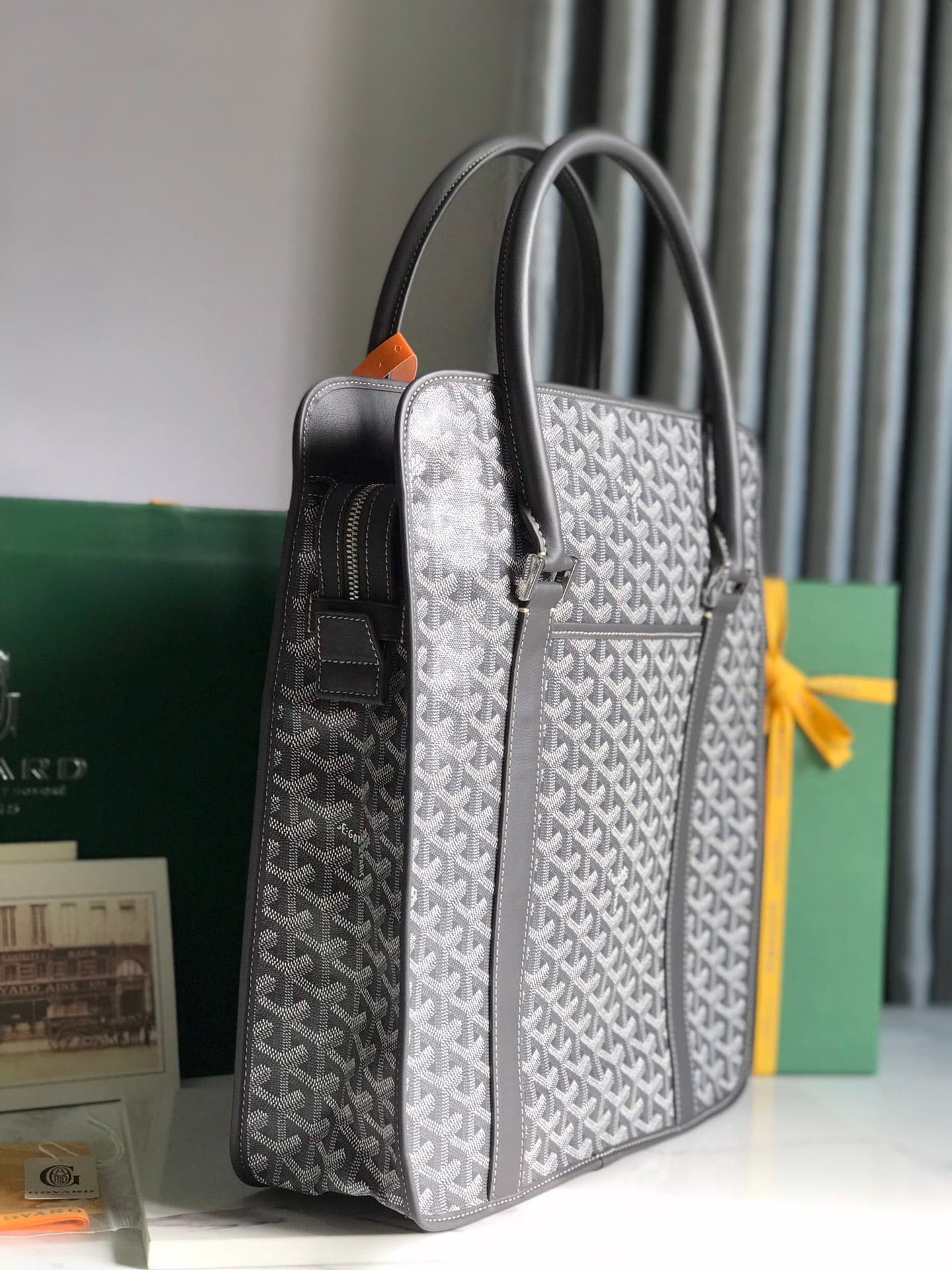 2026 Goyard Bourgogne Portfolio Size:35*39*11 cm