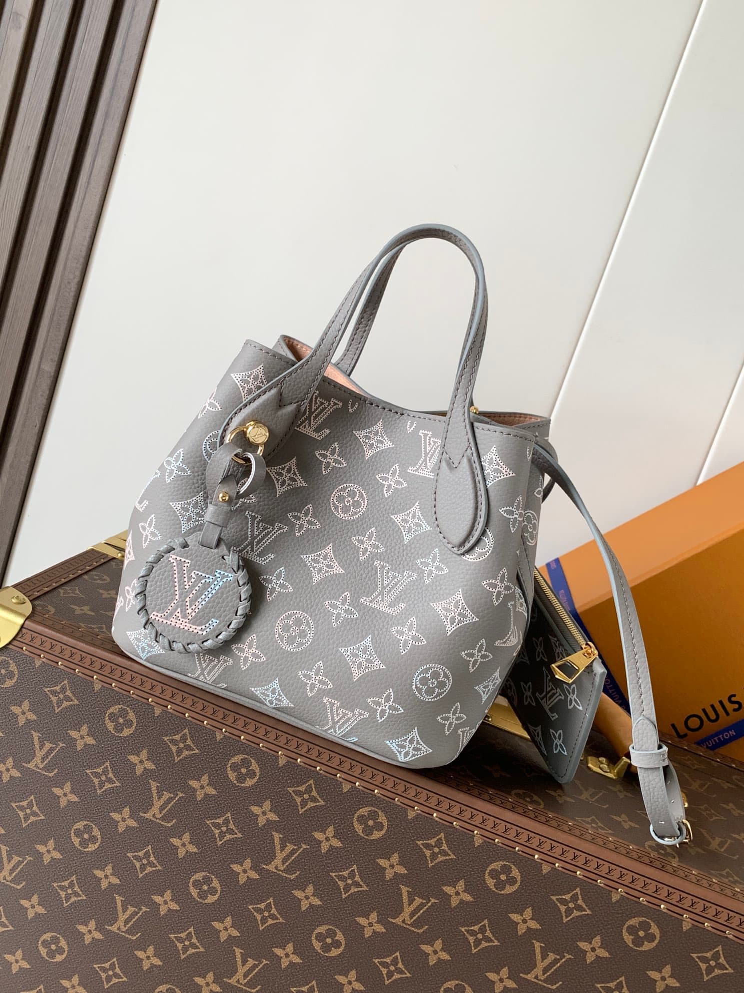 2026 LV Mahina Bloom Handbag M23758 Size:20*12.5*20 cm