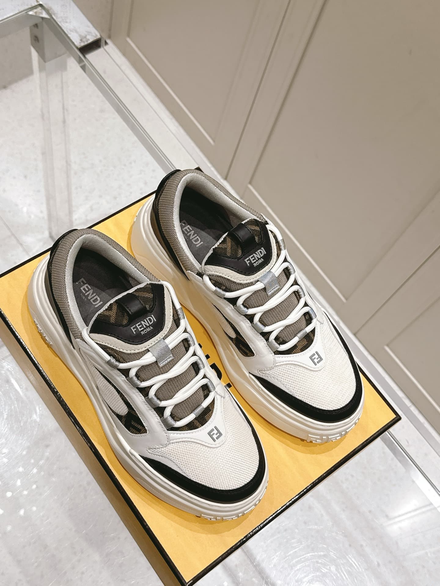 2026 Fendi Men Shoes