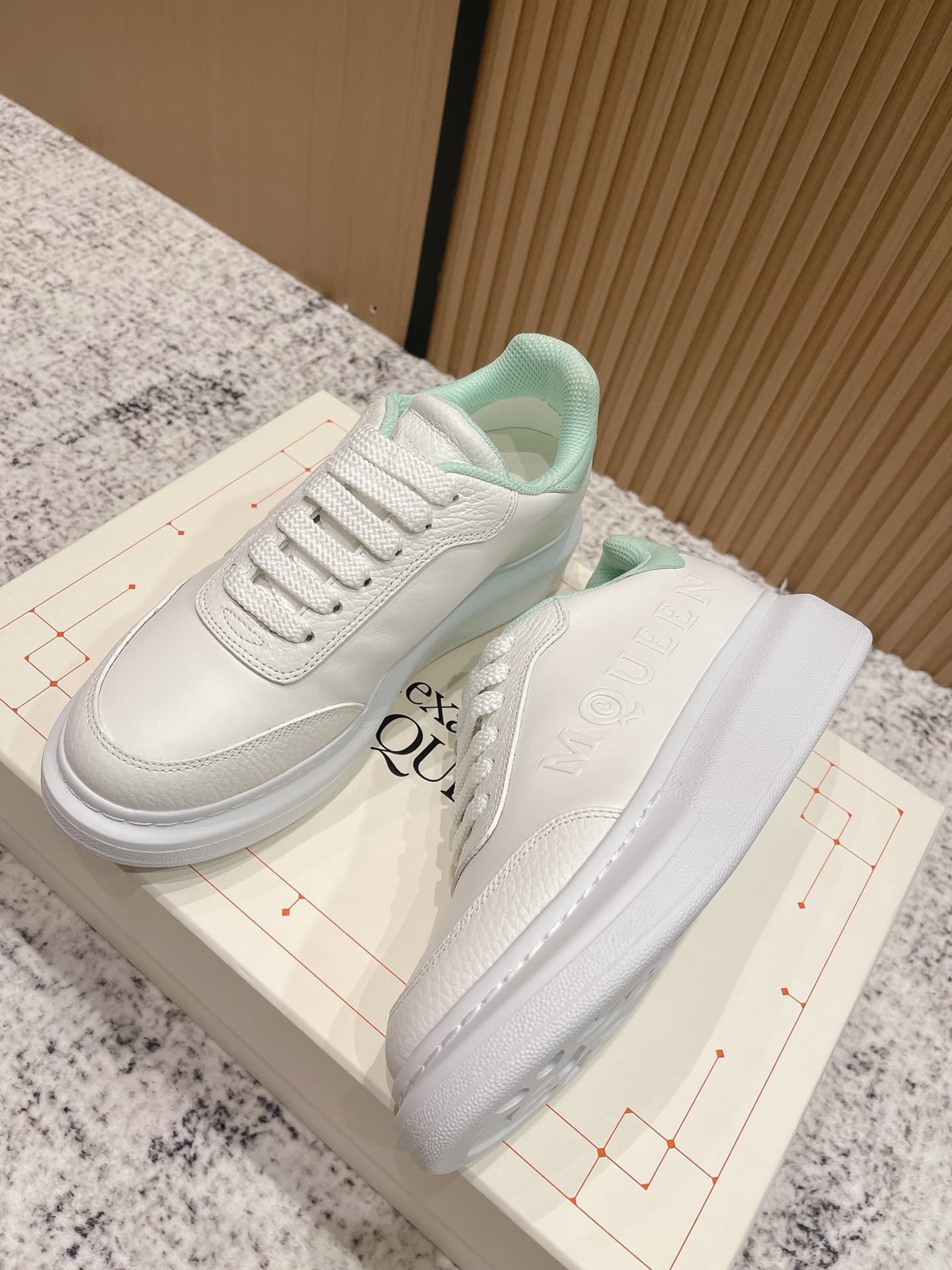 2026 Alexander McQueen Men and Women Shoes
