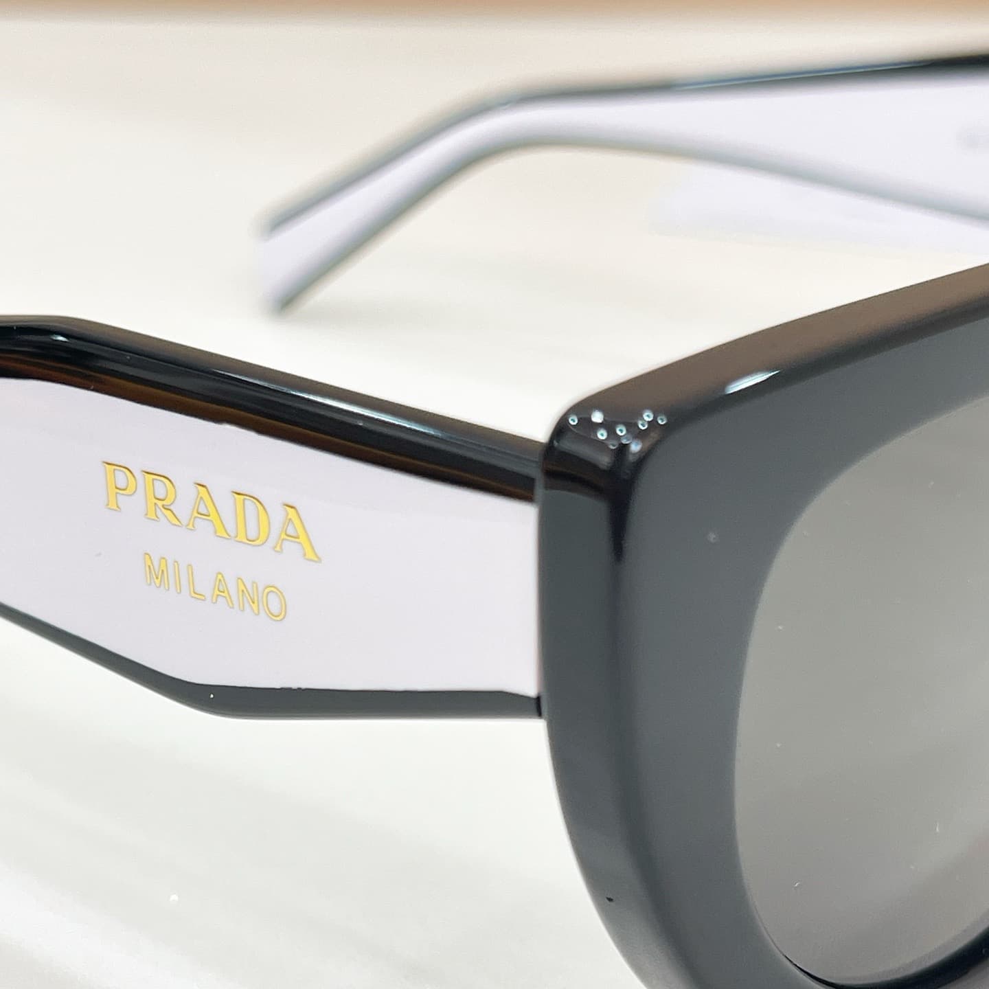 2026 Prada Sunglasses Size:52*20*145 mm