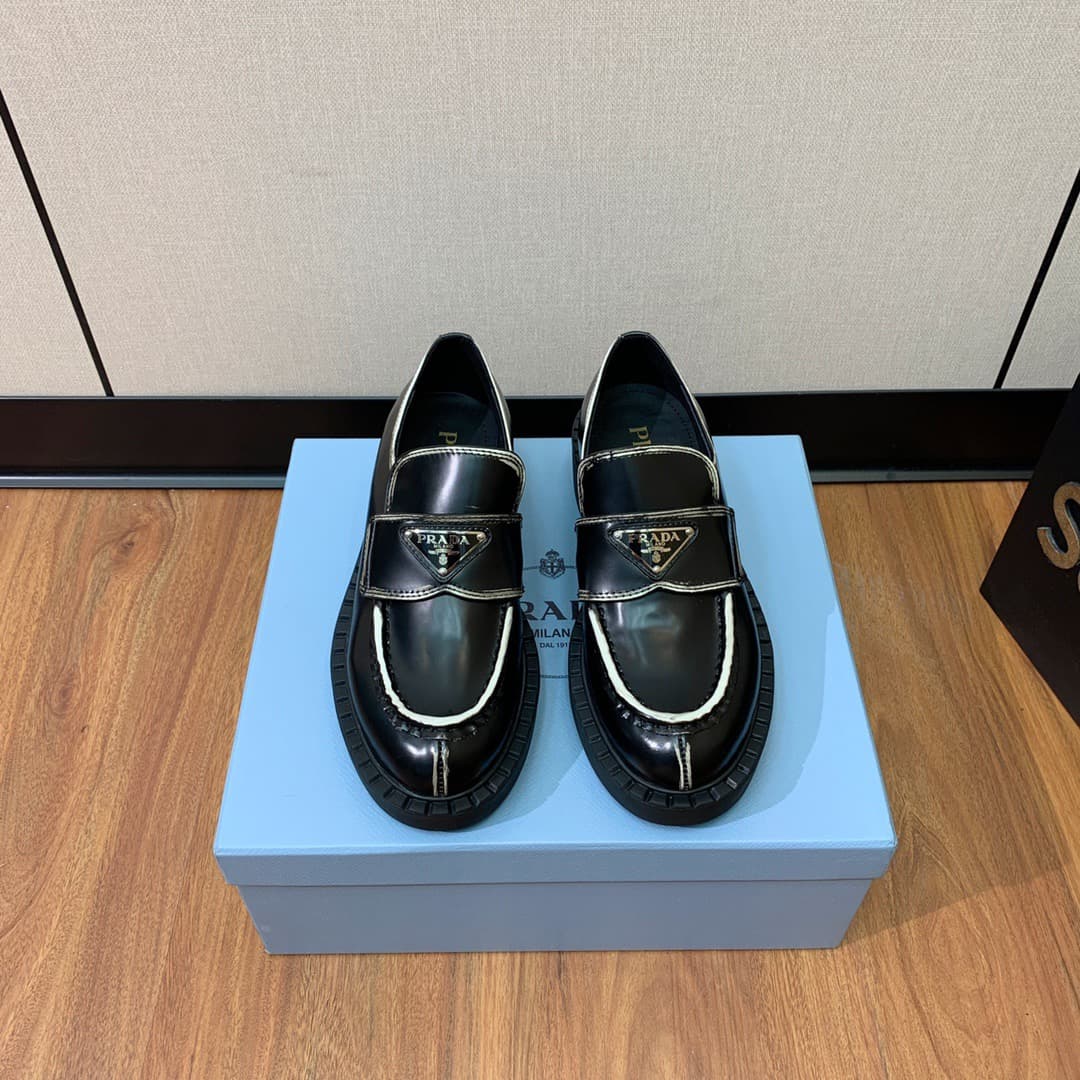 2026 Prada Shoes