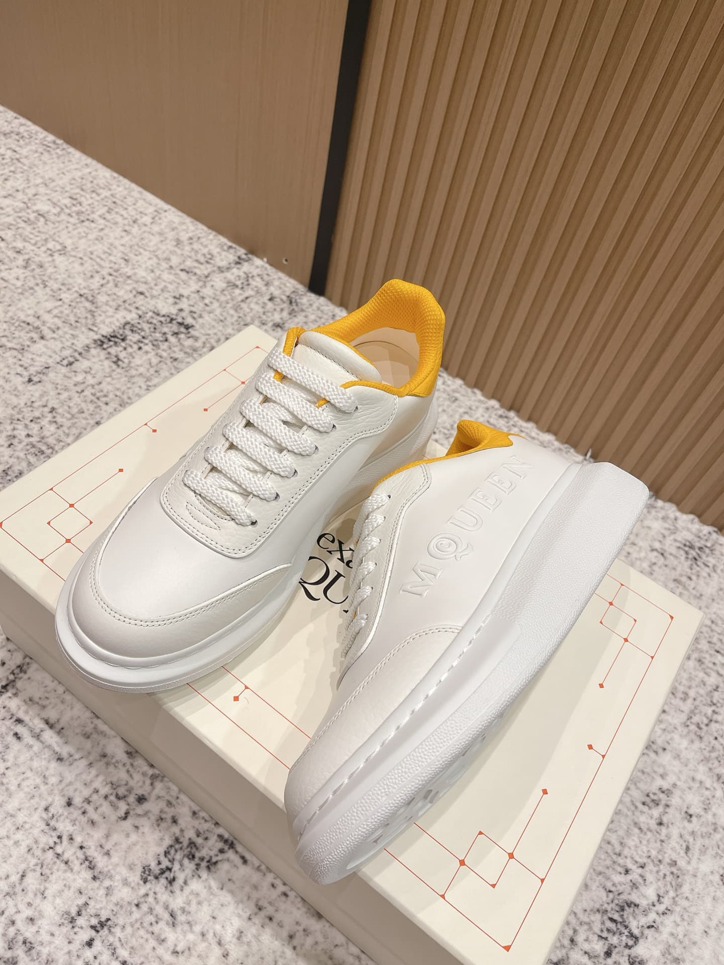2026 Alexander McQueen Men and Women Shoes