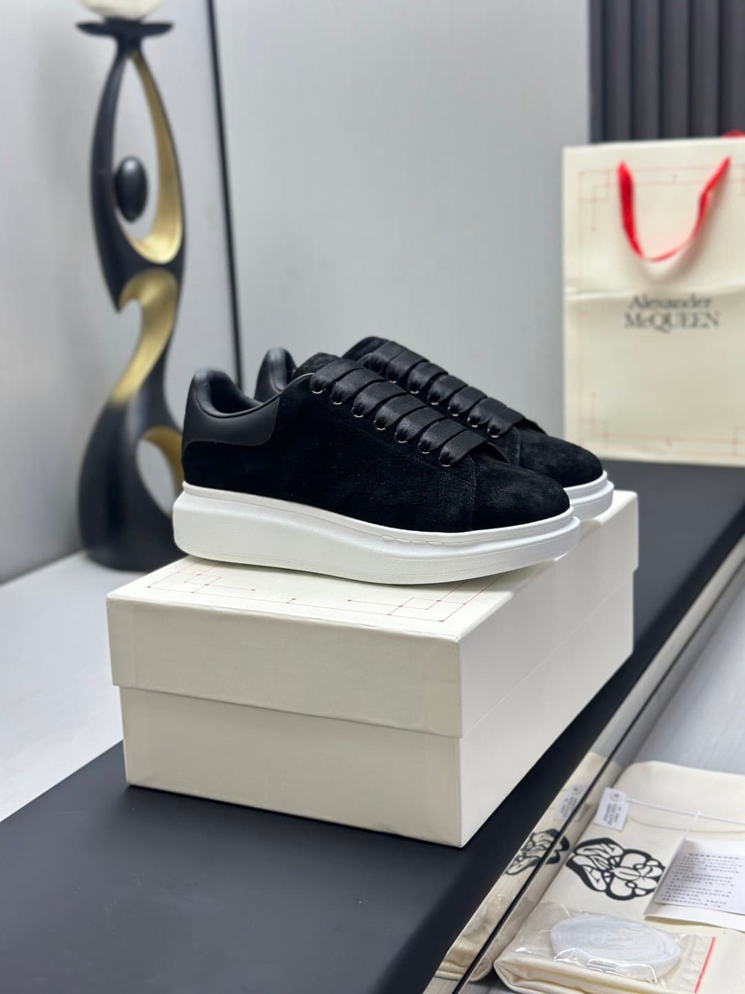 2026 Alexander McQueen Men and Women Shoes