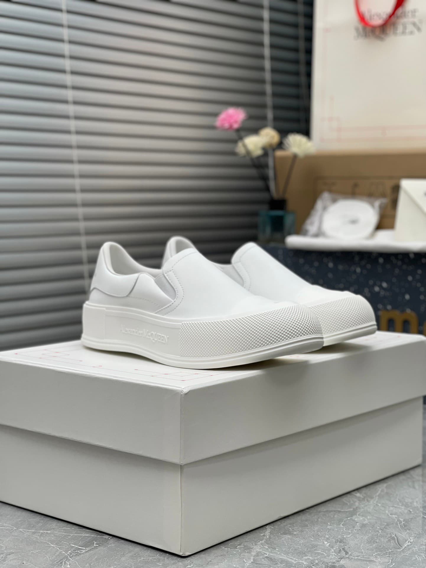 2026 Alexander McQueen Men and Women Shoes
