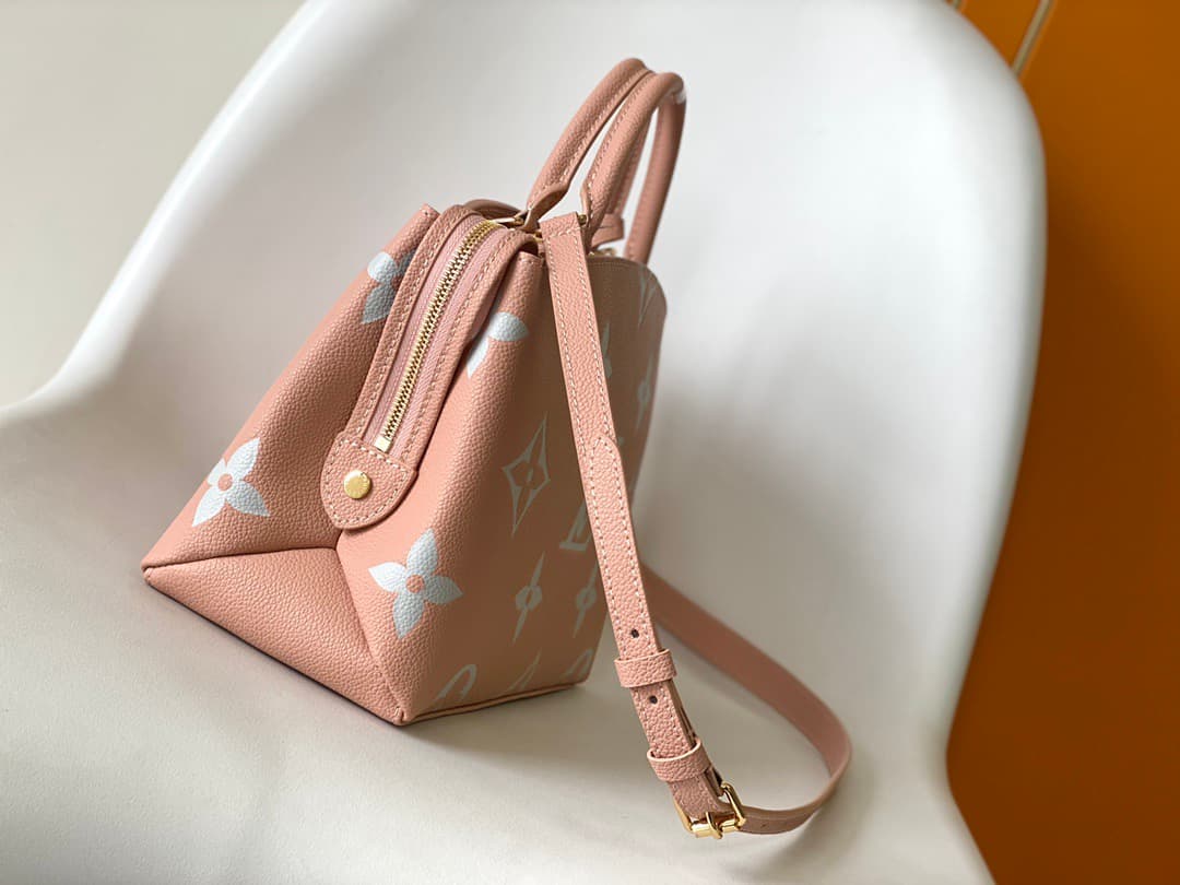 2026 LV Petit Palais Hand Bag M46353 Size:29*18*12.5 cm