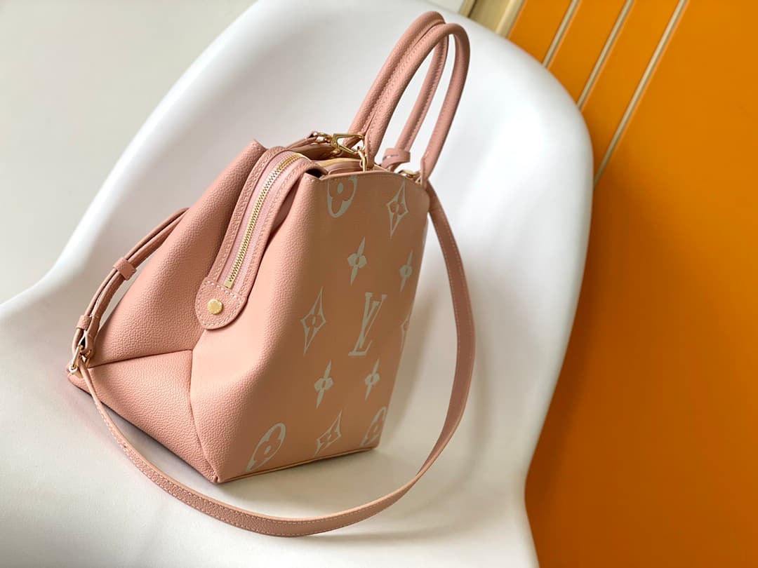 2026 LV Petit Palais Hand Bag M46355 Size:34*15*24 cm