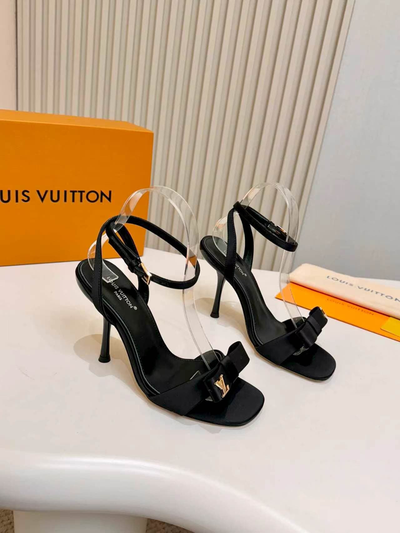 2026 LV High Heels