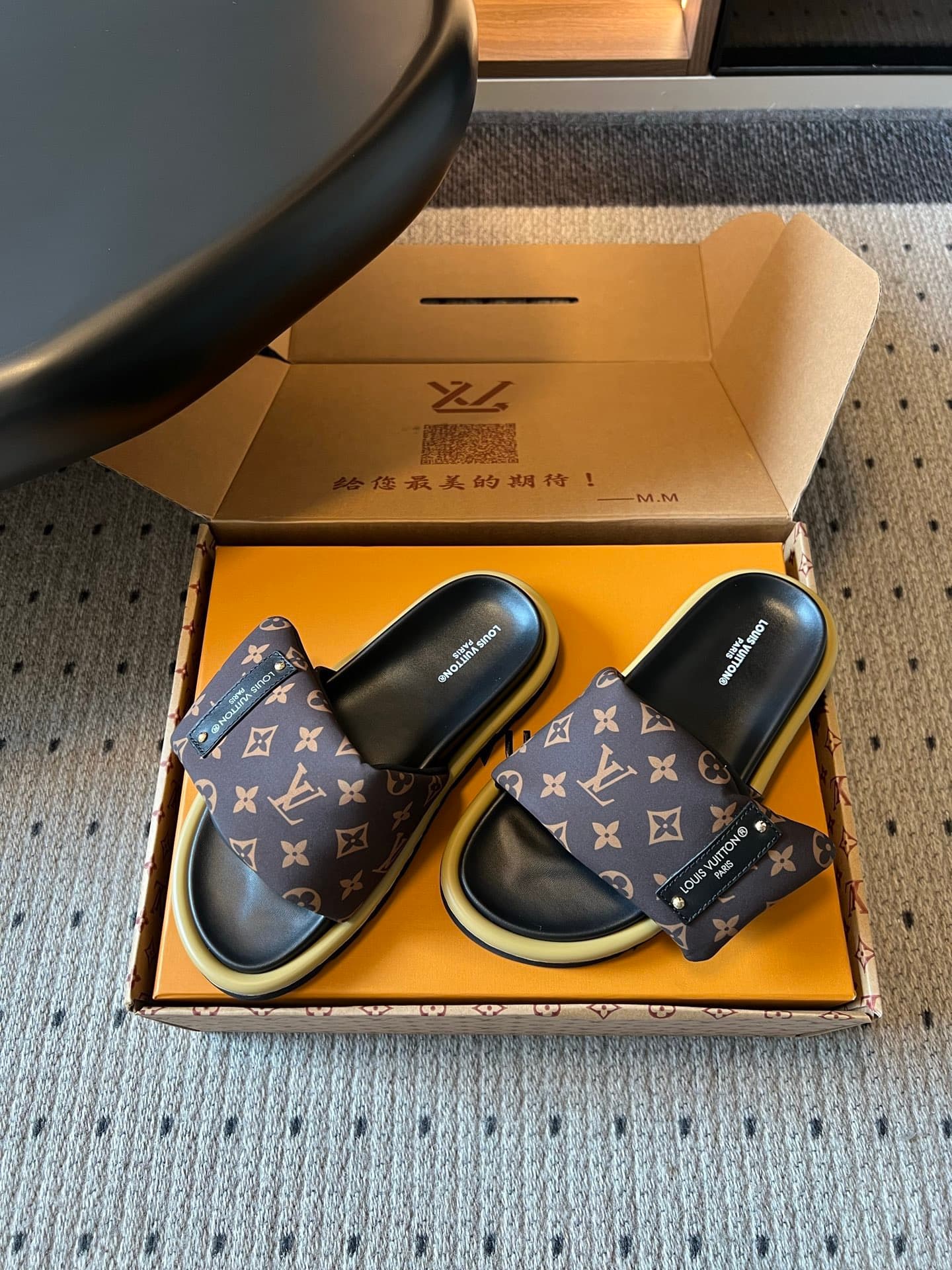 2026 LV Women Slippers