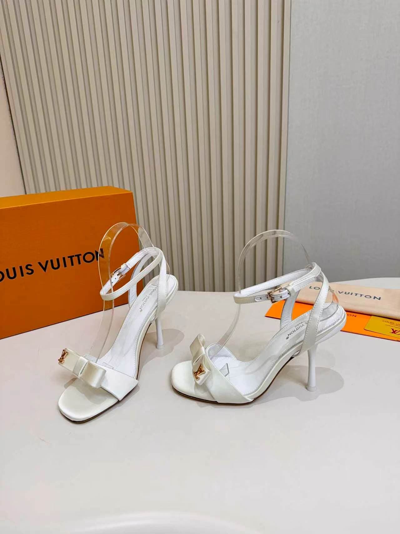 2026 LV High Heels