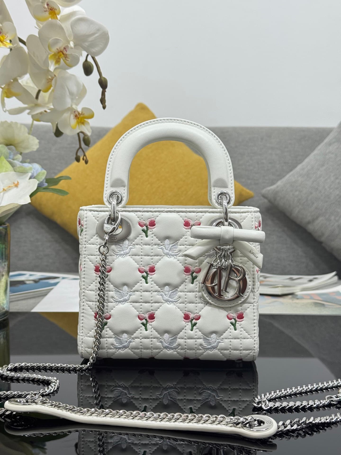 2026 Lady Dior Handbag Size:17*15*7 cm