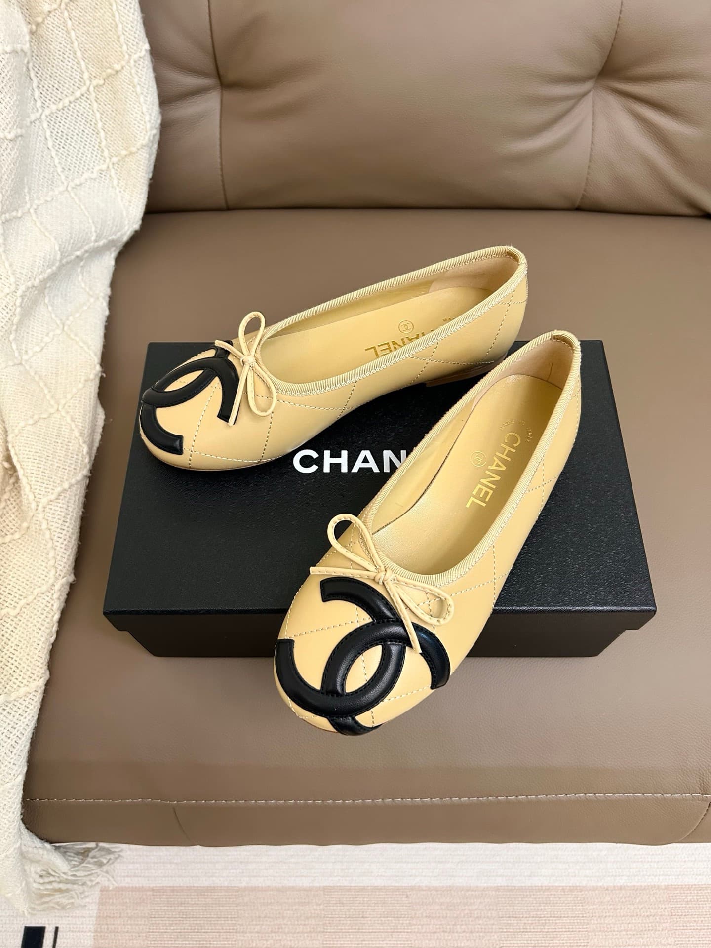 2026 Chanel Women Flats