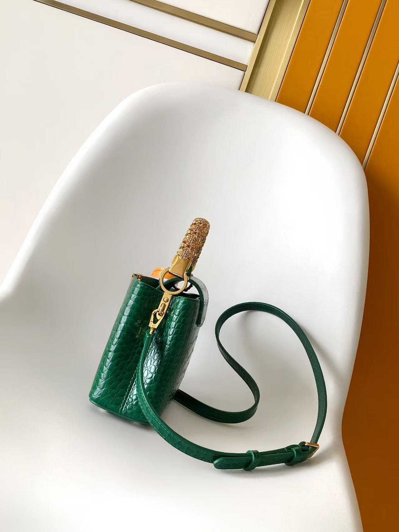 2026 LV Capucines Hand Bag M14177 Size:21*13.6*8 cm