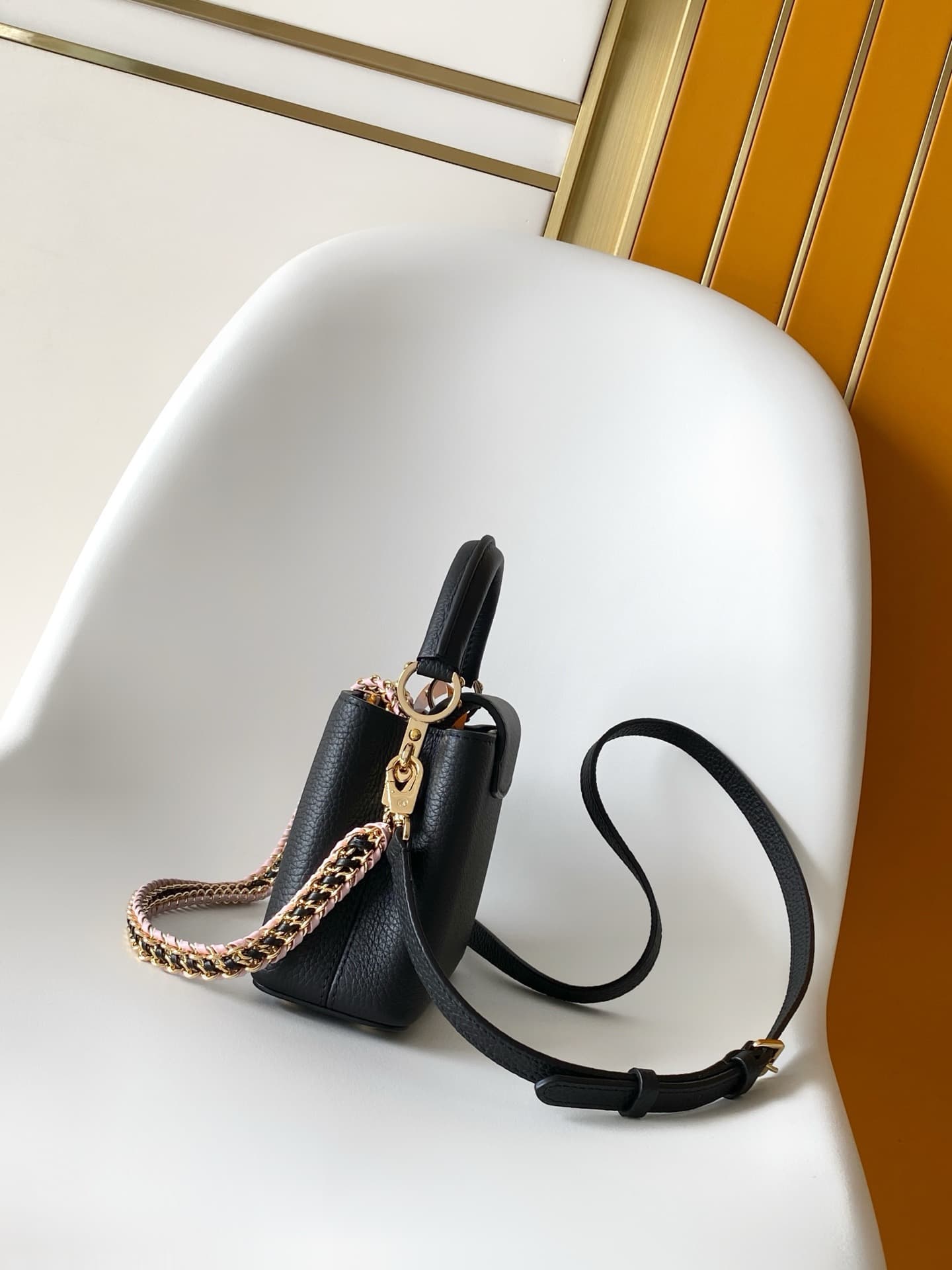 2026 LV Cacines Hand Bag M29439 Size:14*21*8 cm