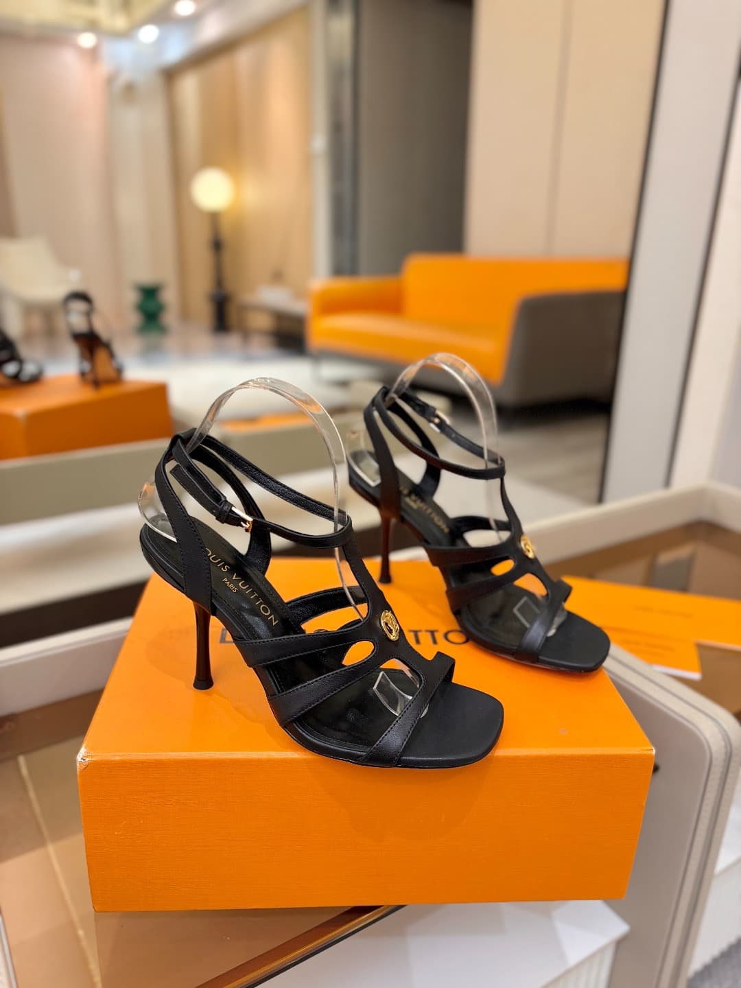 2026 LV High Heels