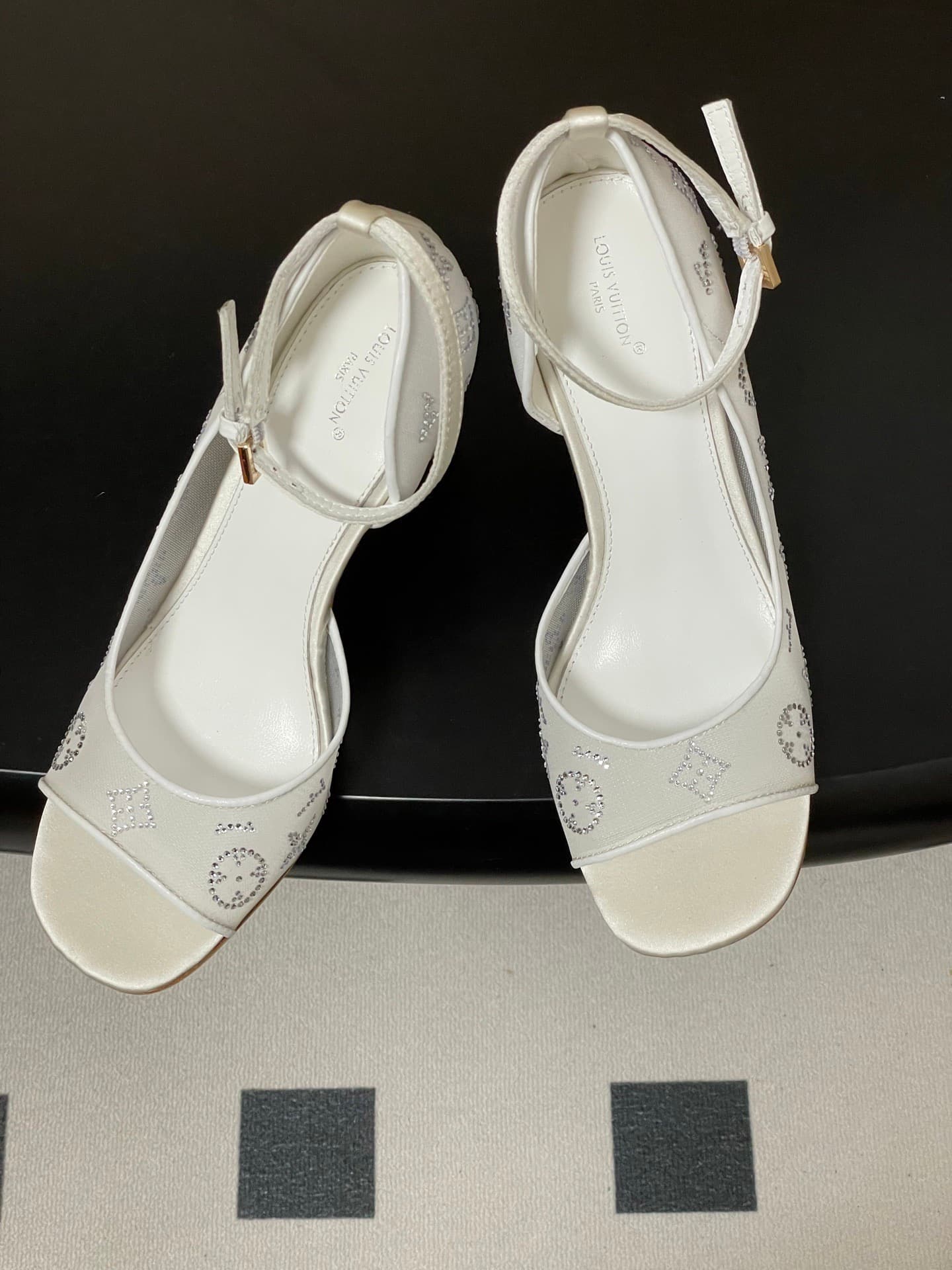 2026 LV High Heels