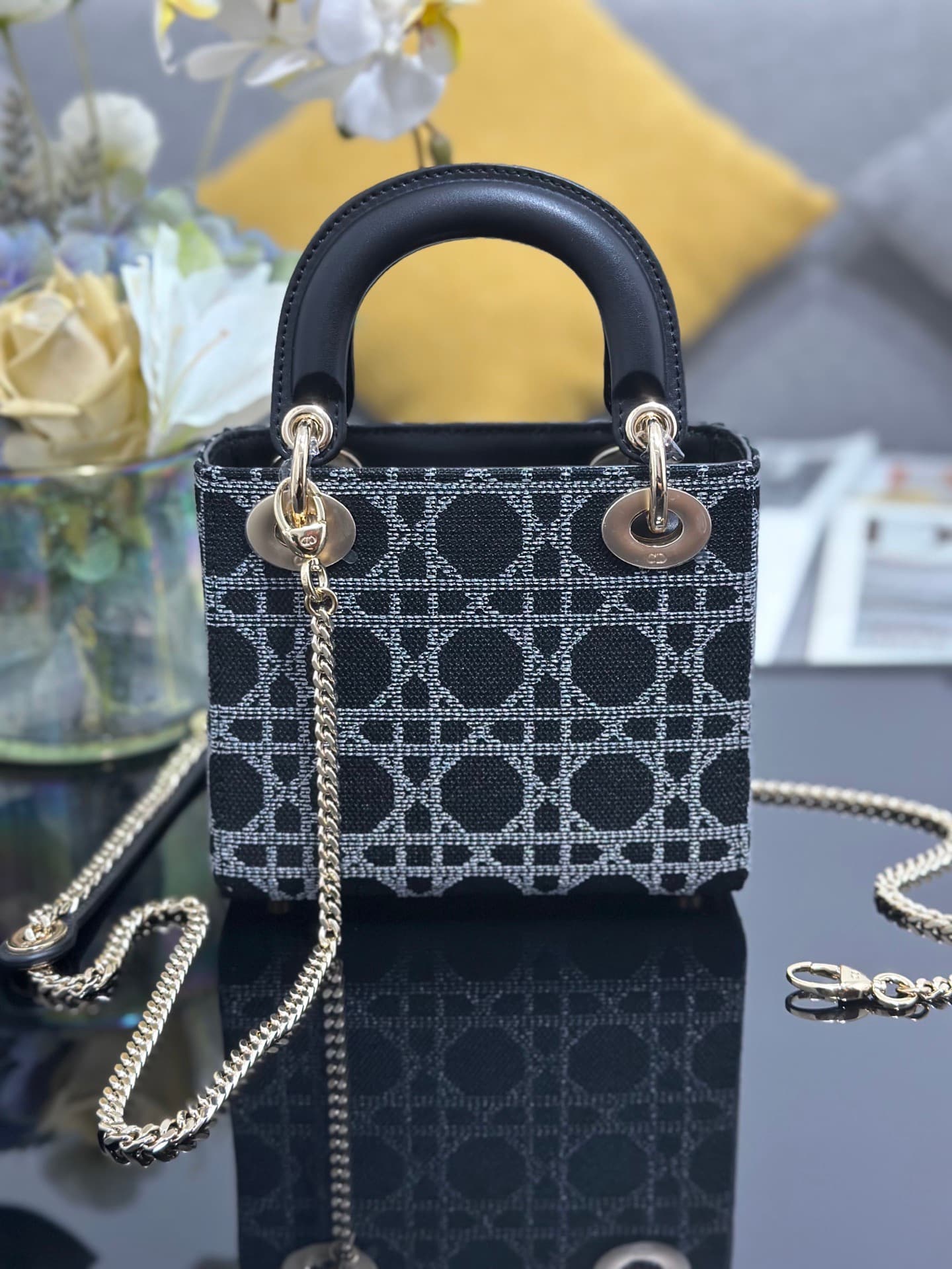 2026 Lady Dior Handbag Size:17*15*7 cm