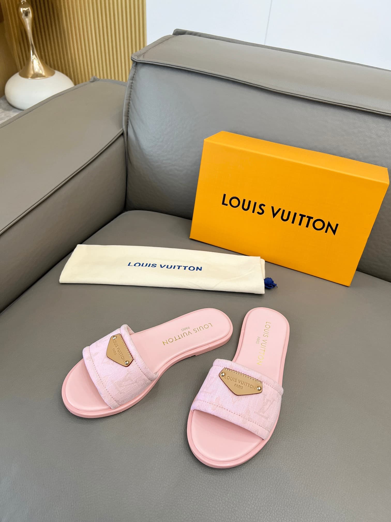 2026 LV Women Slippers