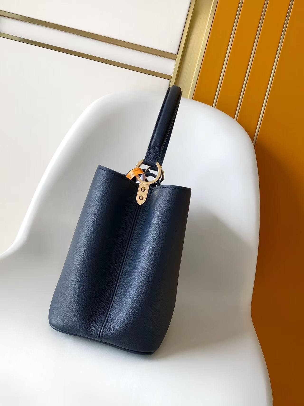 2026 LV Capucines Souple Handbag M26265 Size:38*23*16 cm