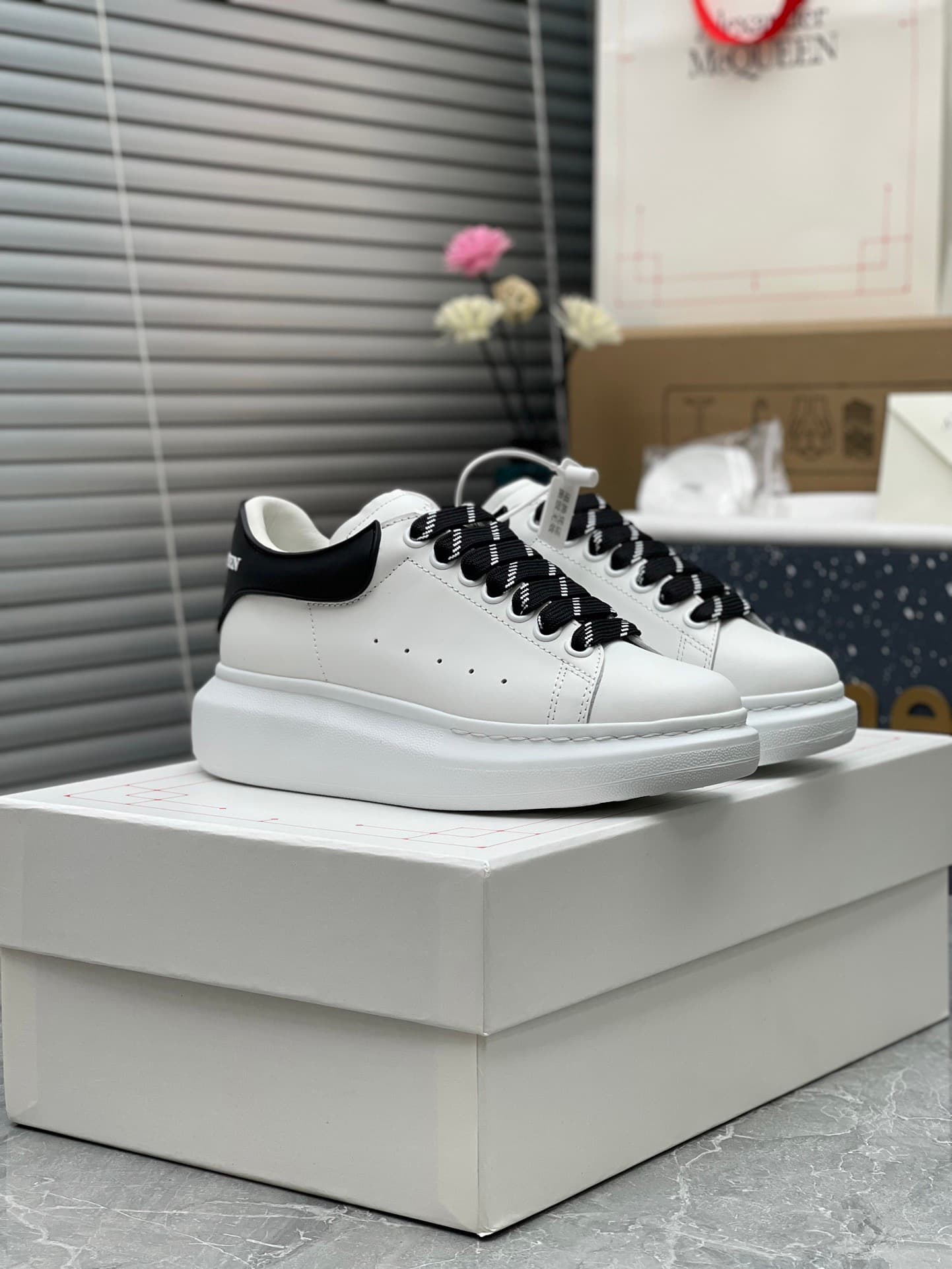 2026 Alexander McQueen Men and Women Shoes