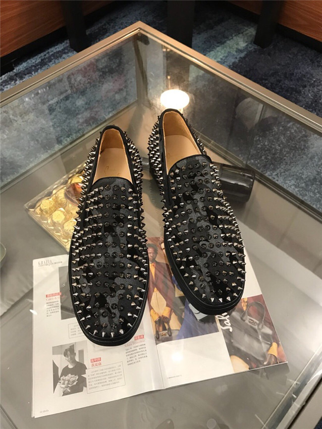 Chirstian Louboutin CL Low Rivet Casual Shoes 005