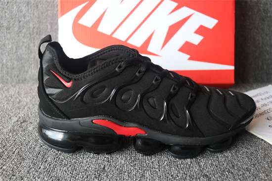 2018 Nike Air Vapormax Plus TN 001