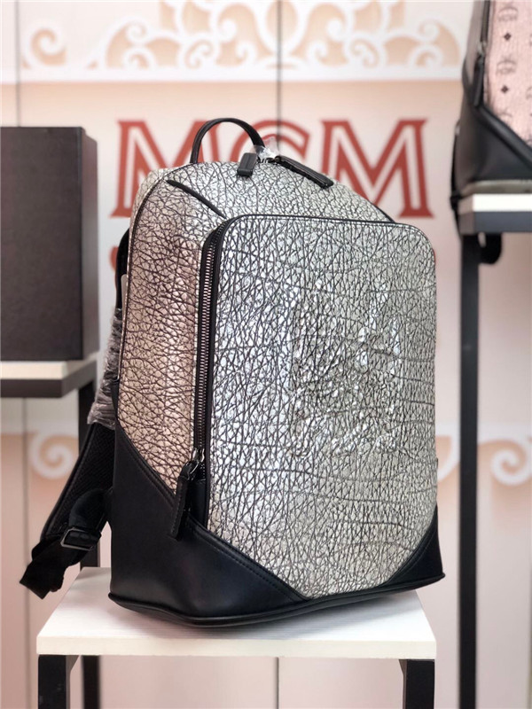 MCM Duke Backpack size 30-41-18 008