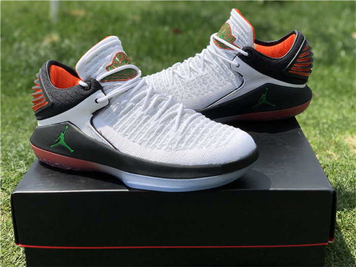 Authentic Nike Air Jordan 32 Low Gatorade Grey