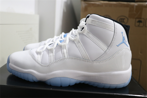 Youth Nike Air Jordan 11 Legend Blue