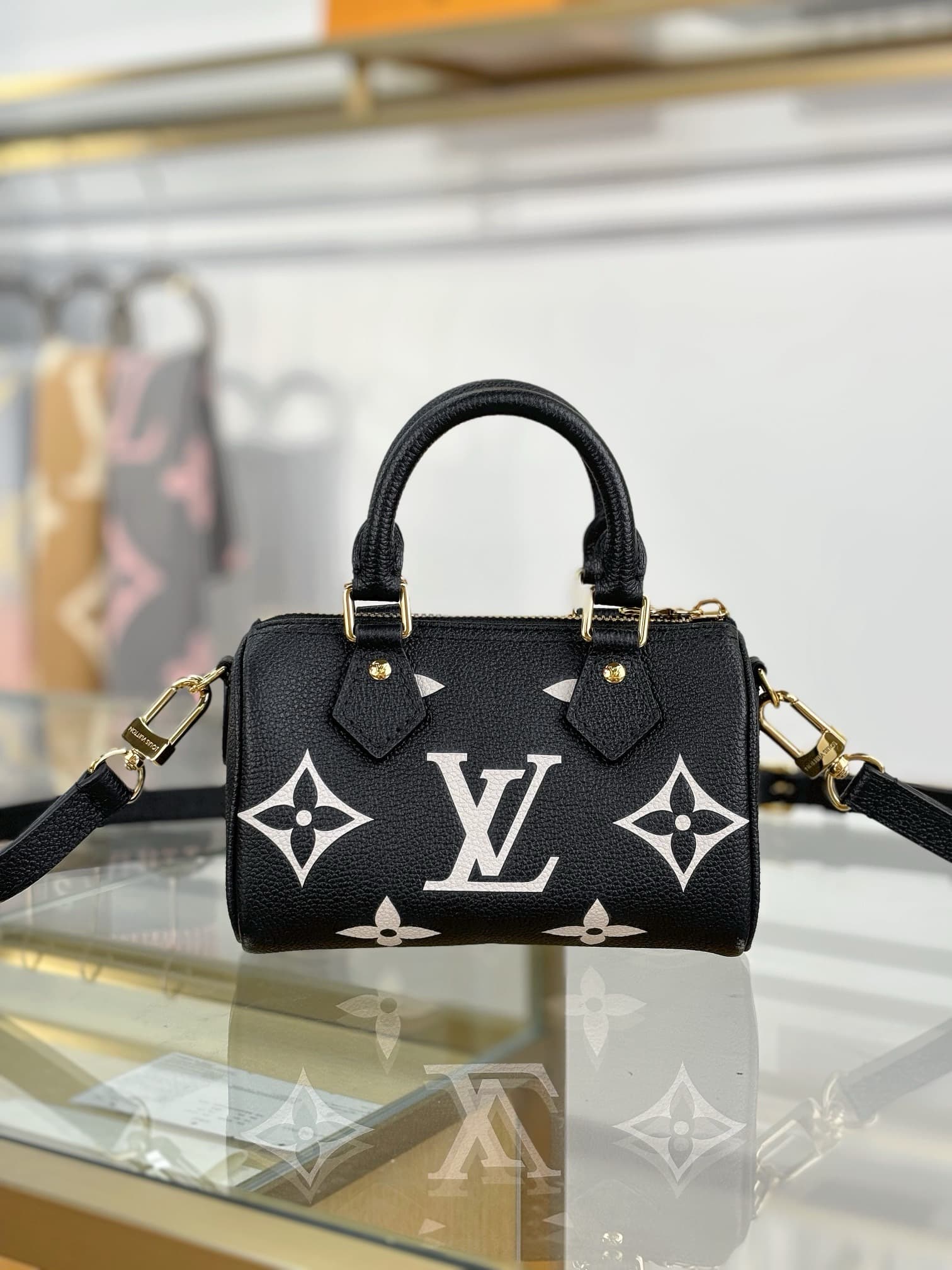 LV Carryall HandBag