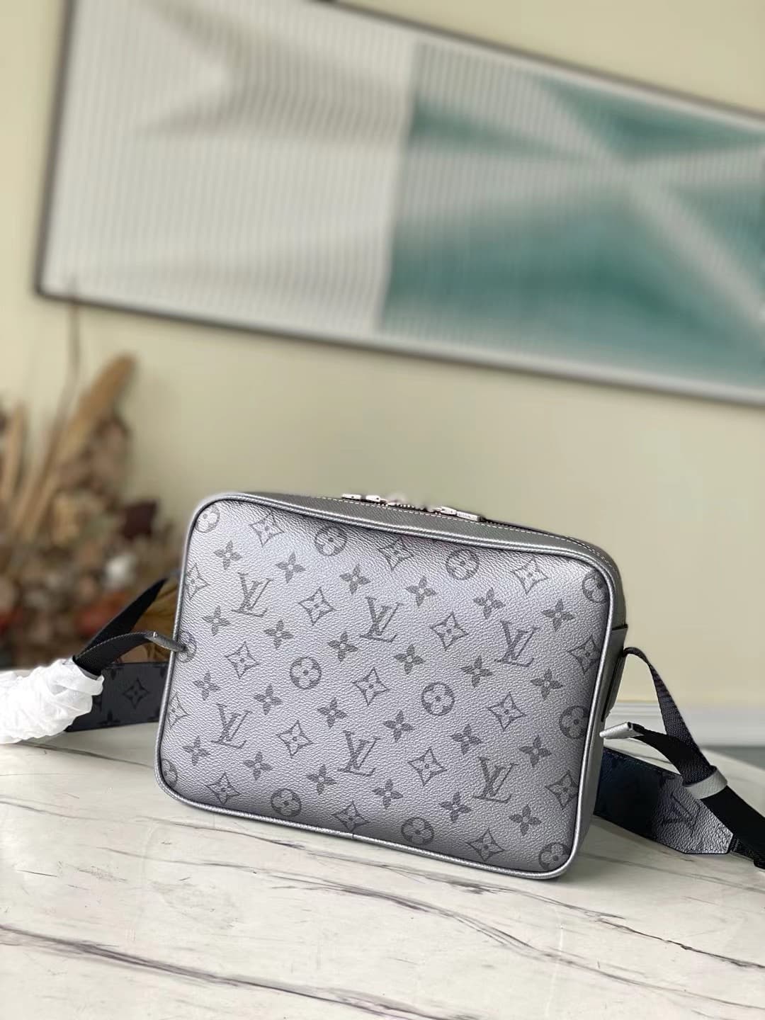 LV Bag Outdoor  M30830