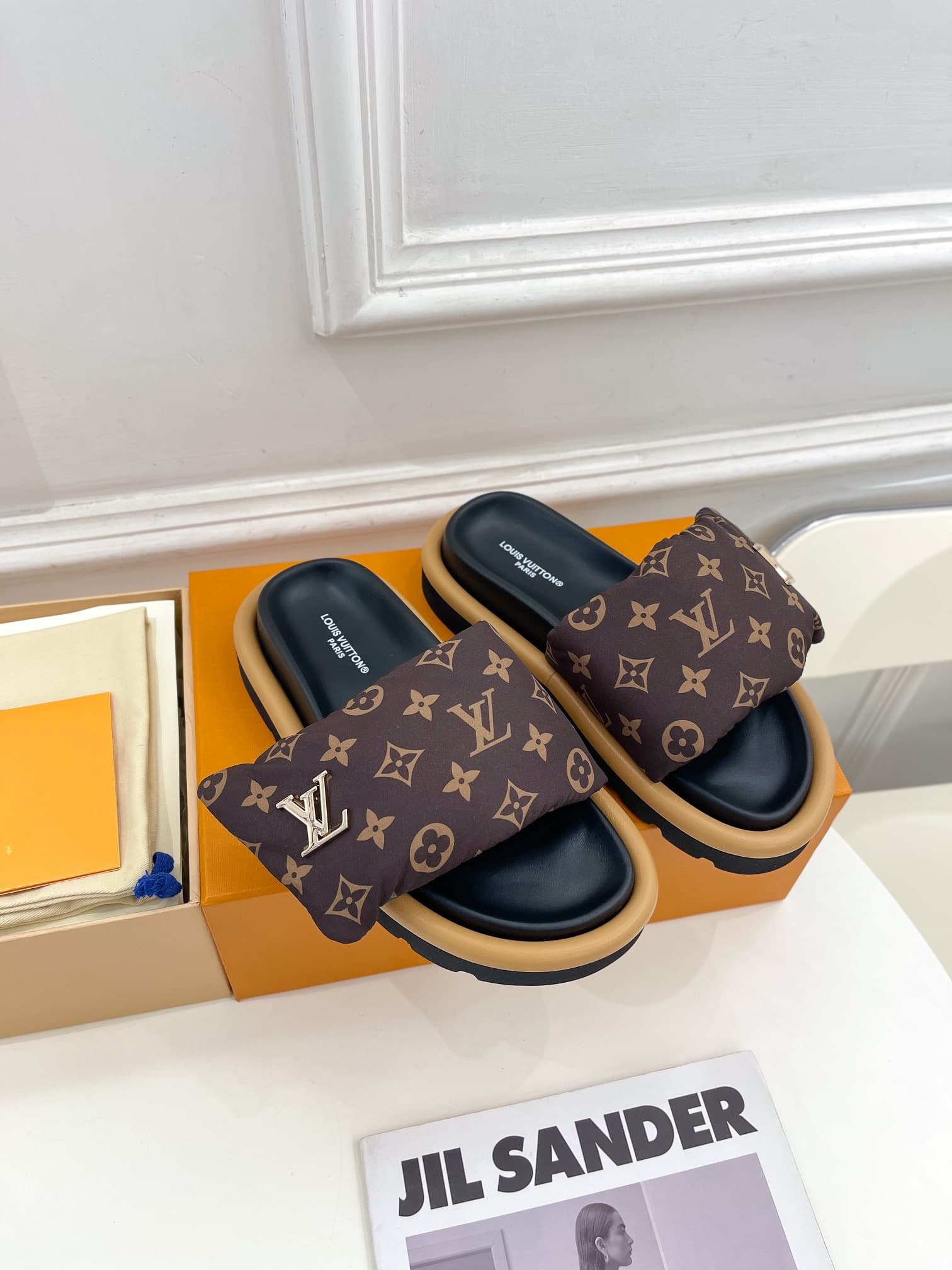 LV Slipper
