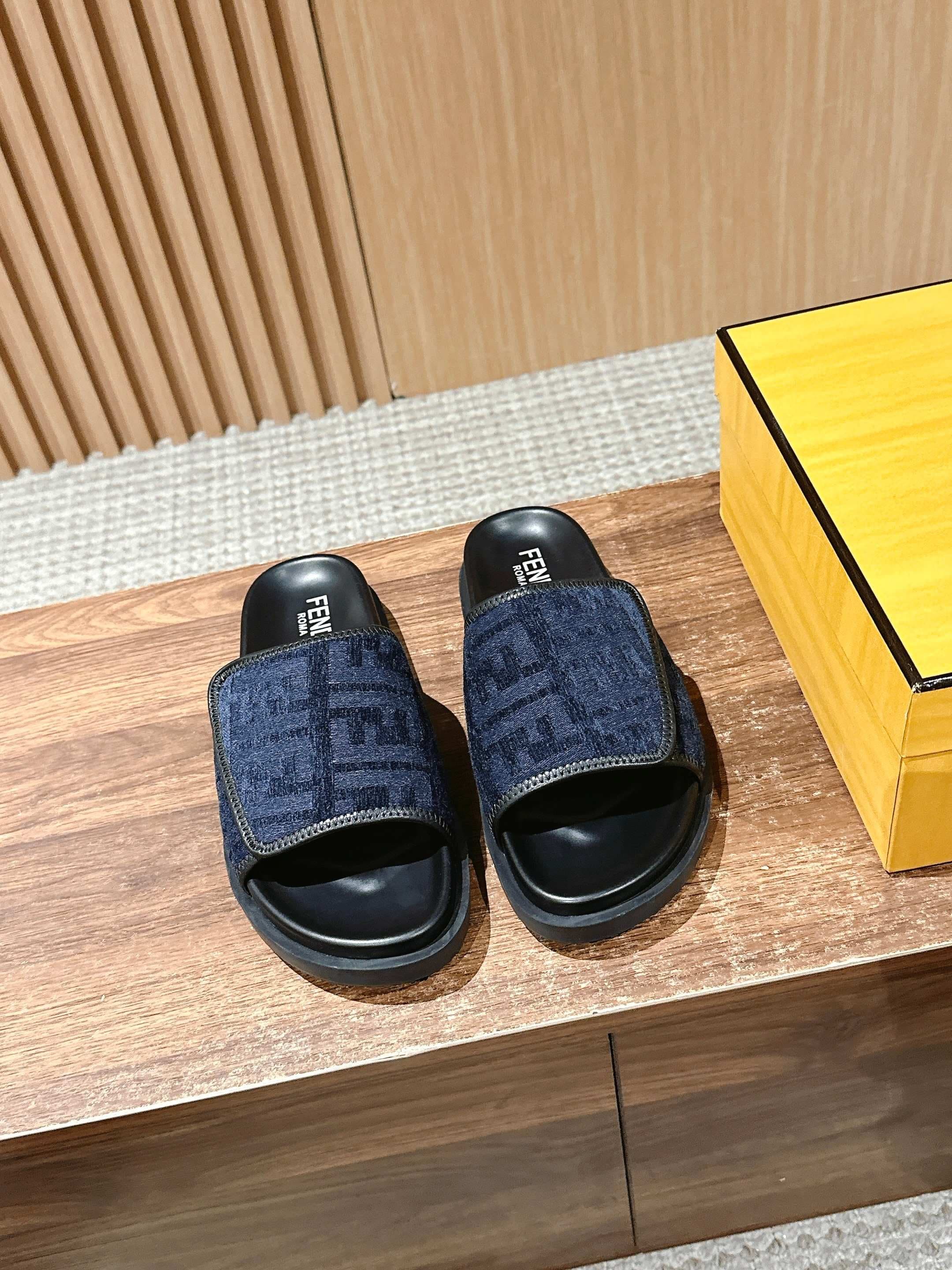 Fendi Couple Slippers