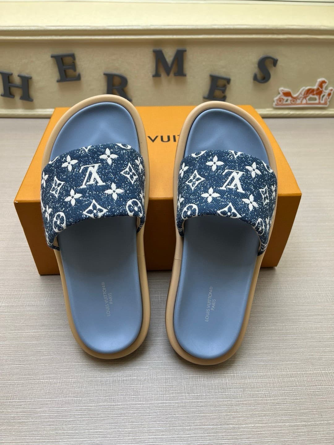 LV Couple Slipper