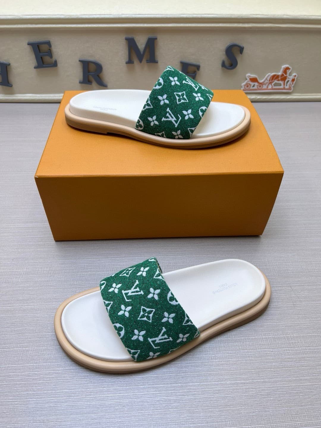 LV Couple Slipper