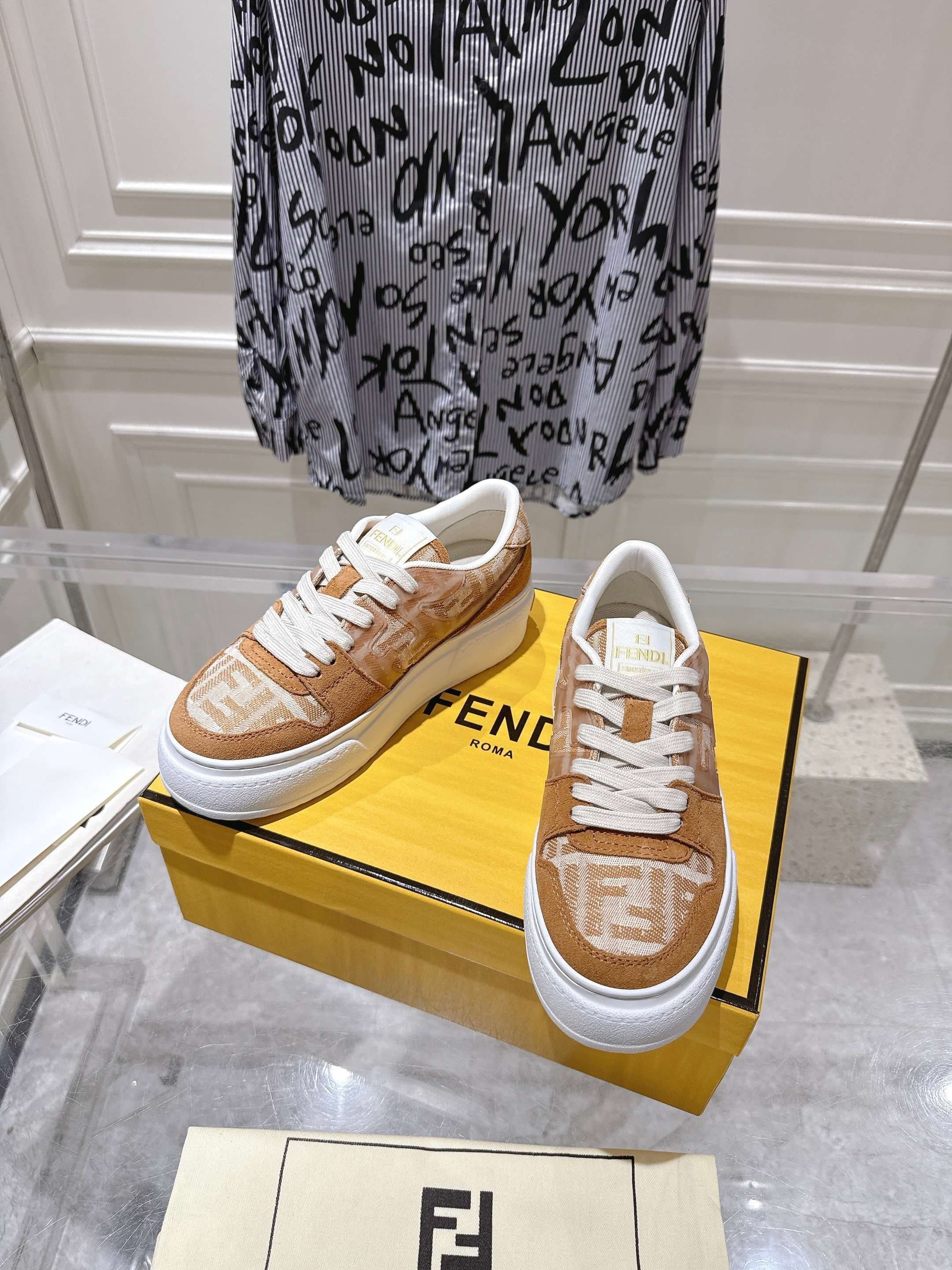 Fendi Woman Shoes
