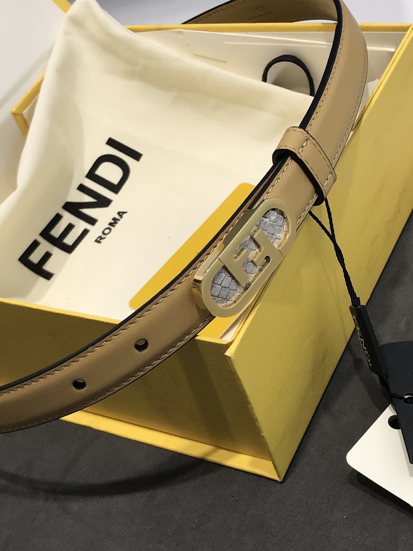 Fendi Woman 2.0cm Belt