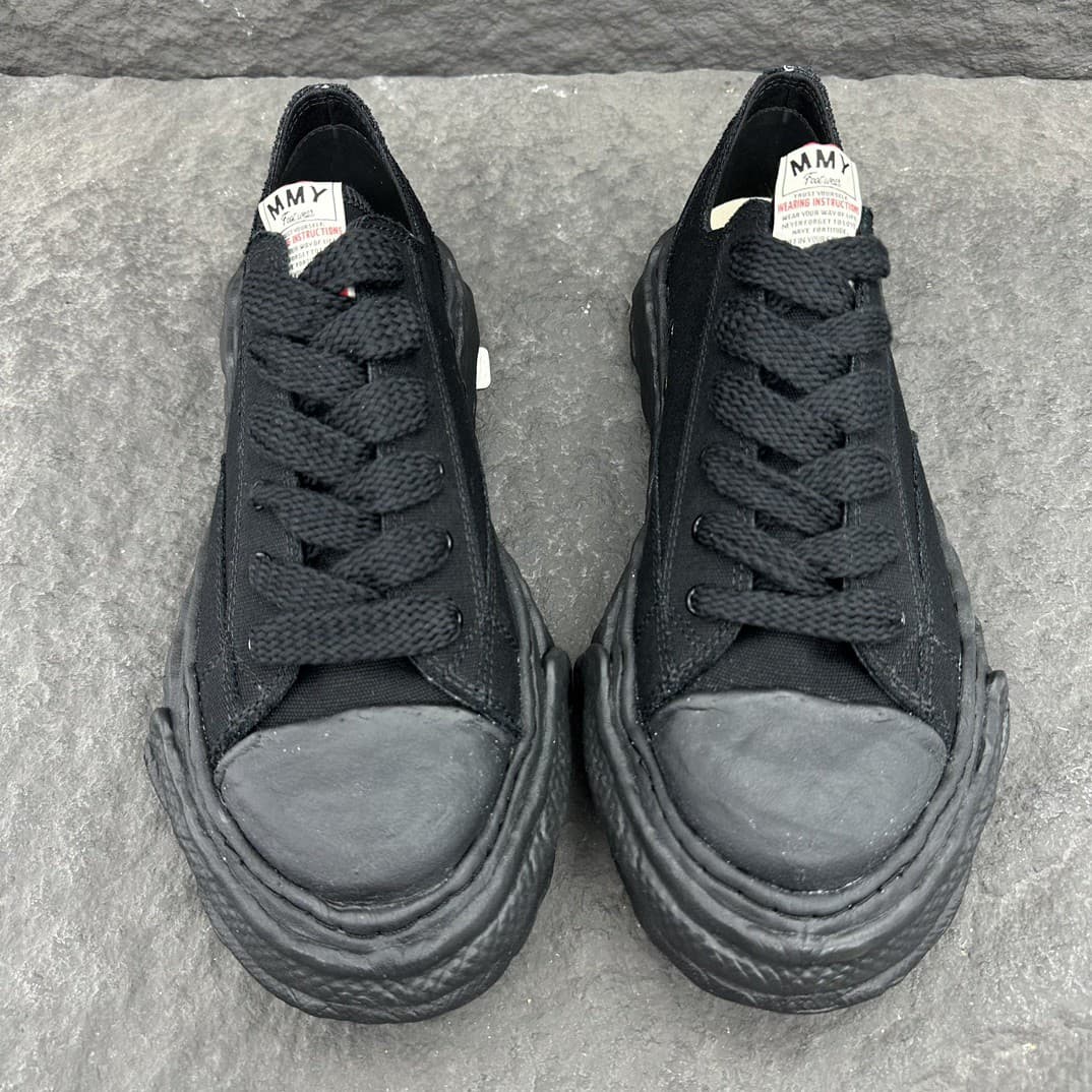 MMY Couple Shoes