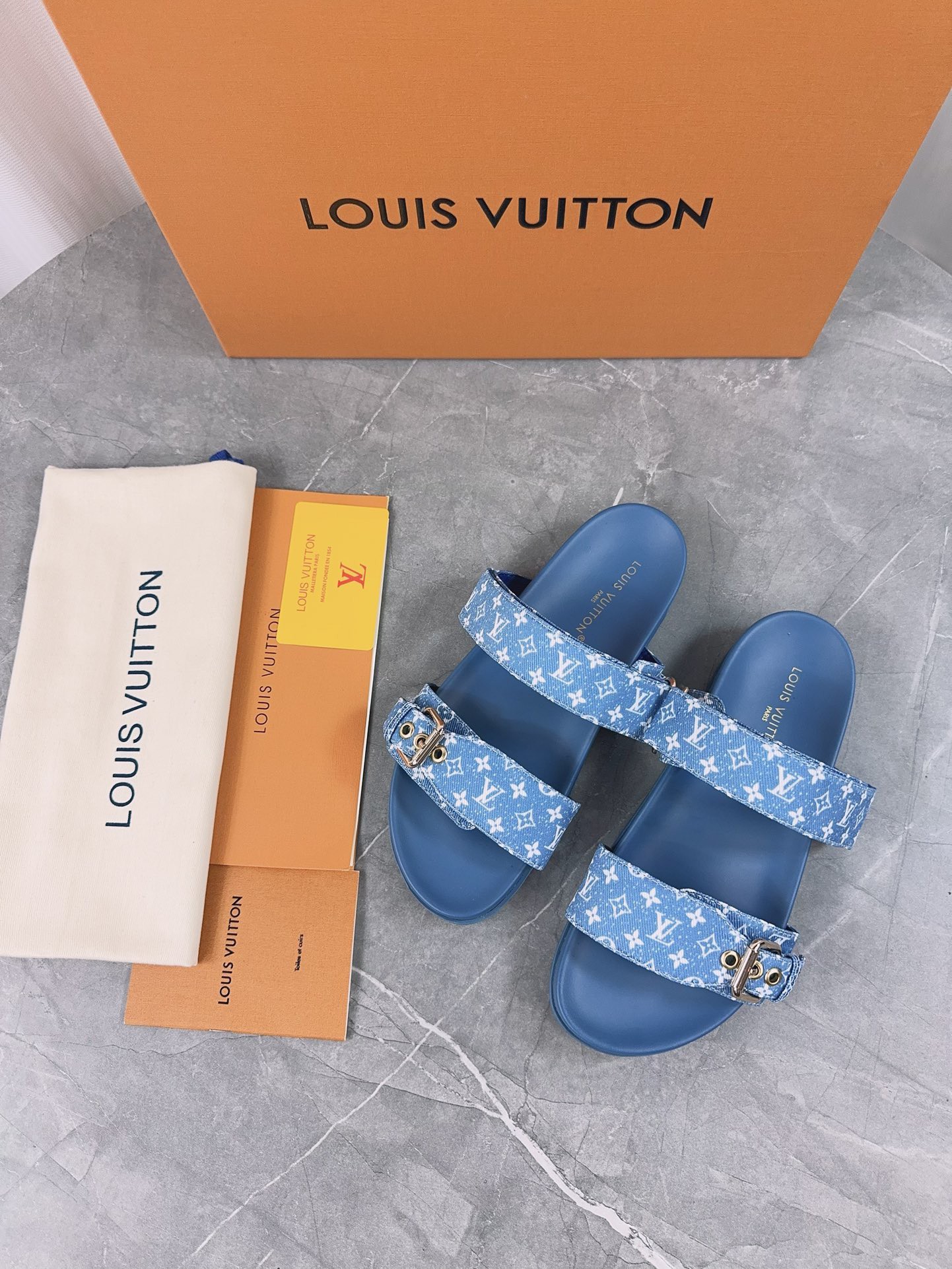 LV Couple Slipper