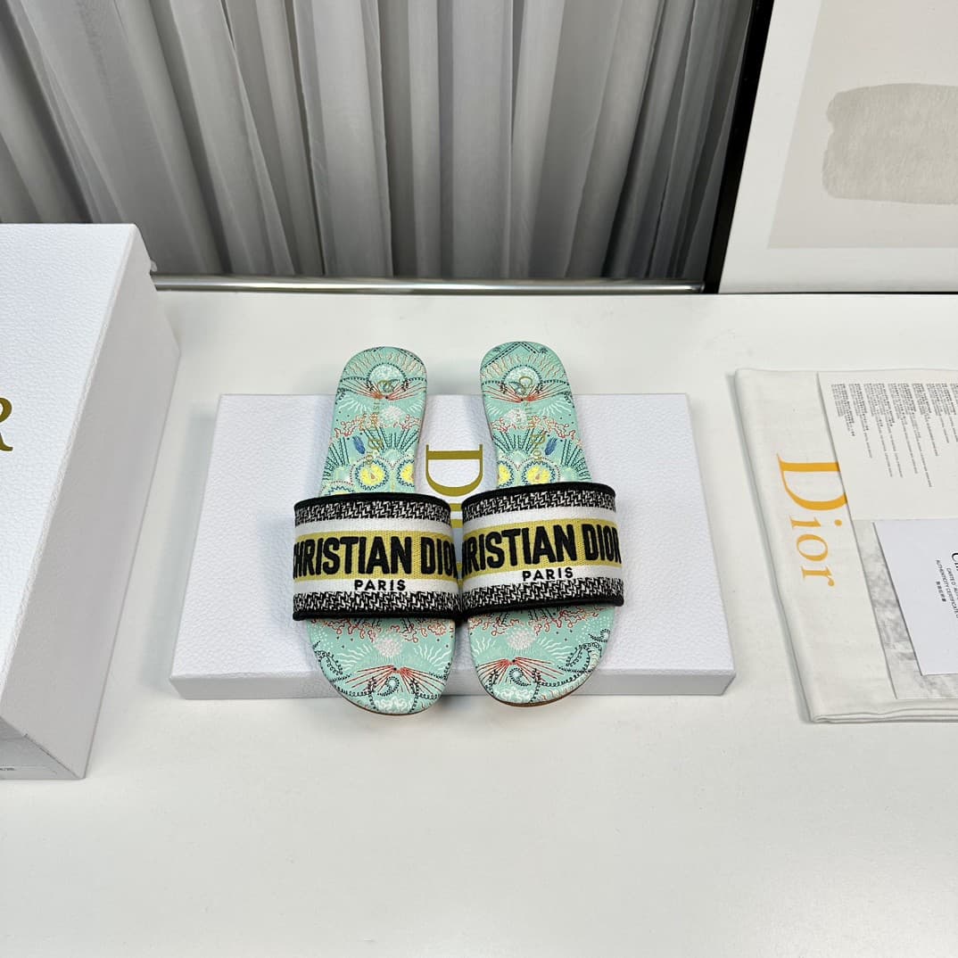Dior Woman Slippers