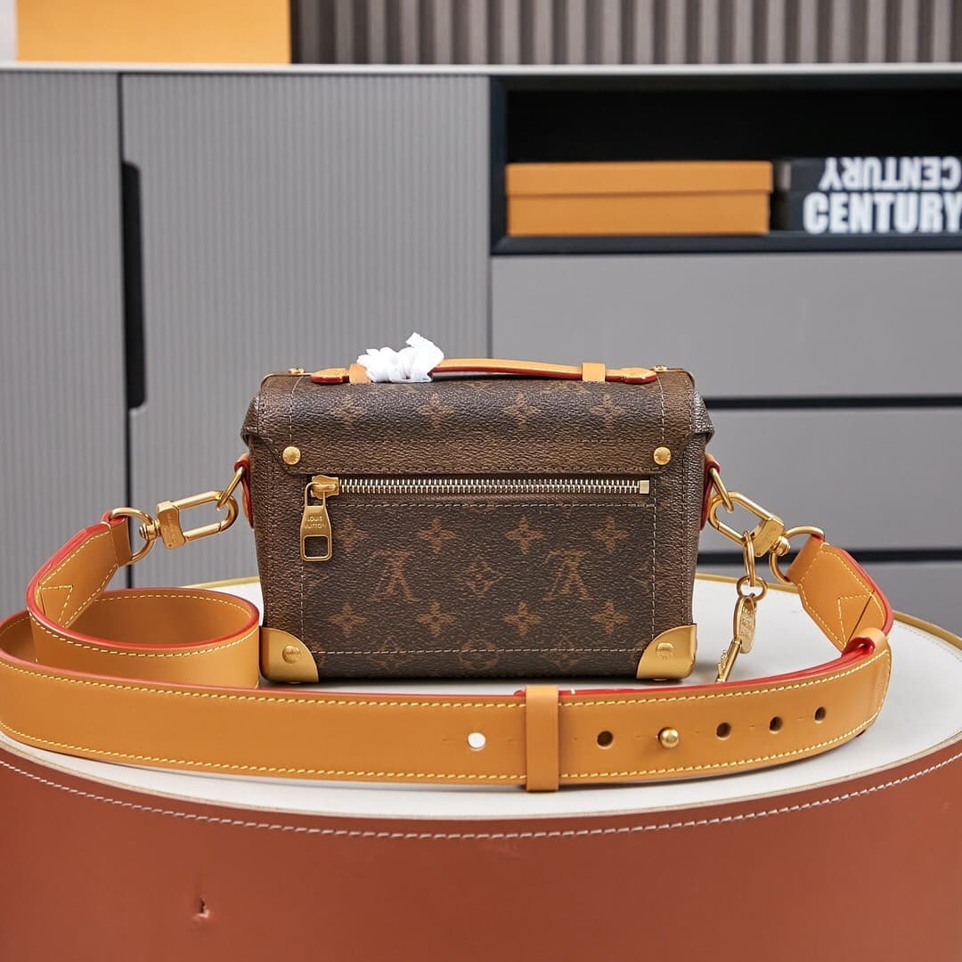 LV Bag M11535