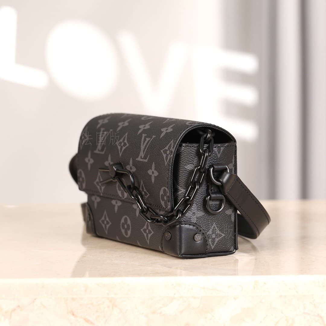 LV Bag M81783