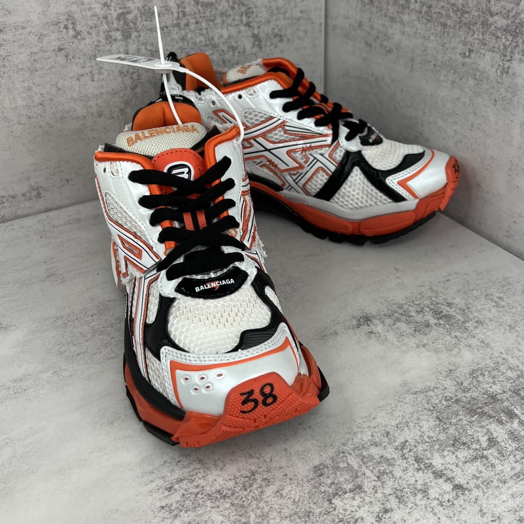 Balenciaga Runner 7.0 2023
