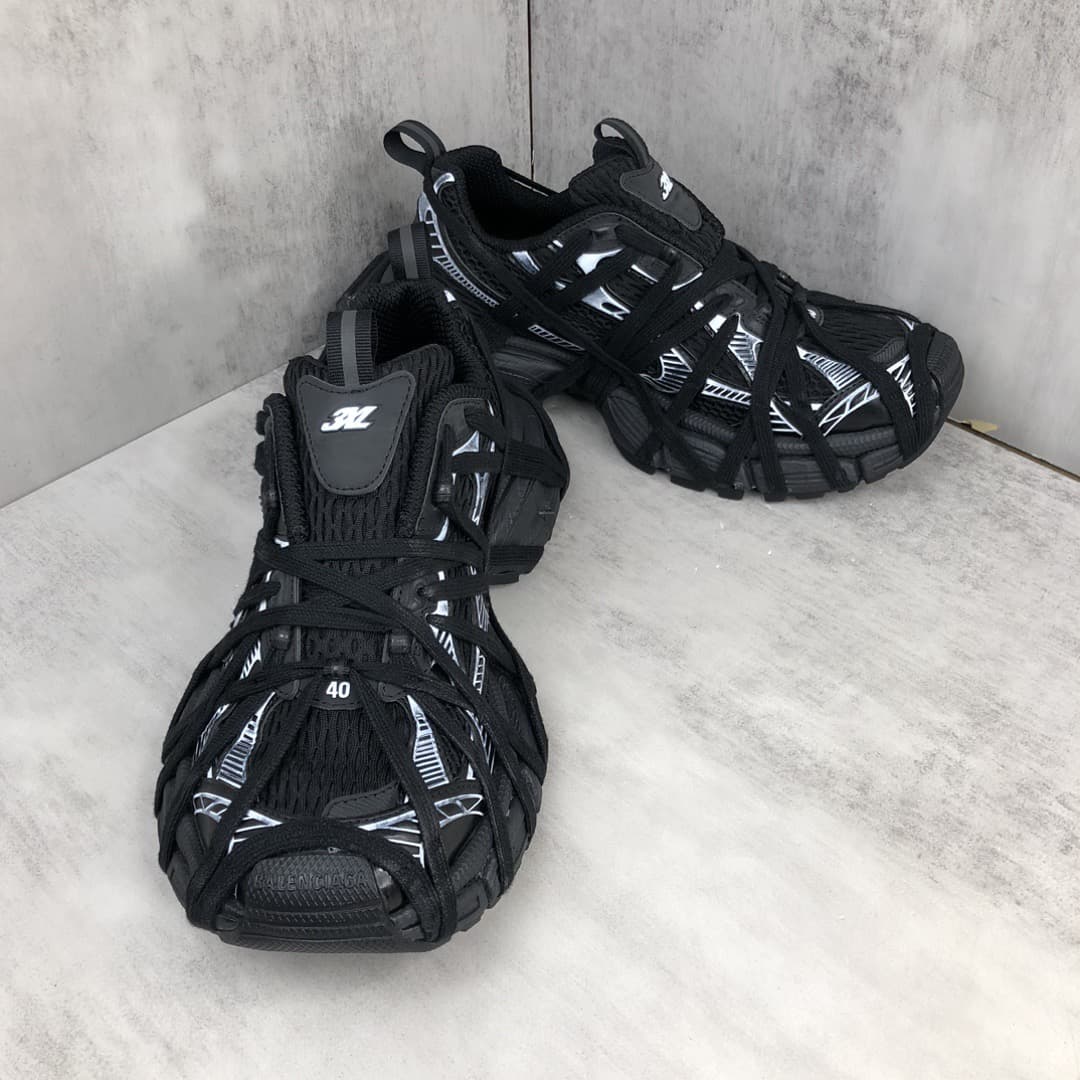 Balenciaga 3xl